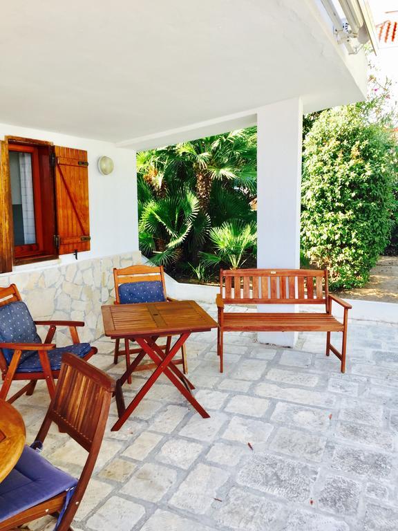 Le Due Pigne (Adults Only) Villa Taranto Kültér fotó