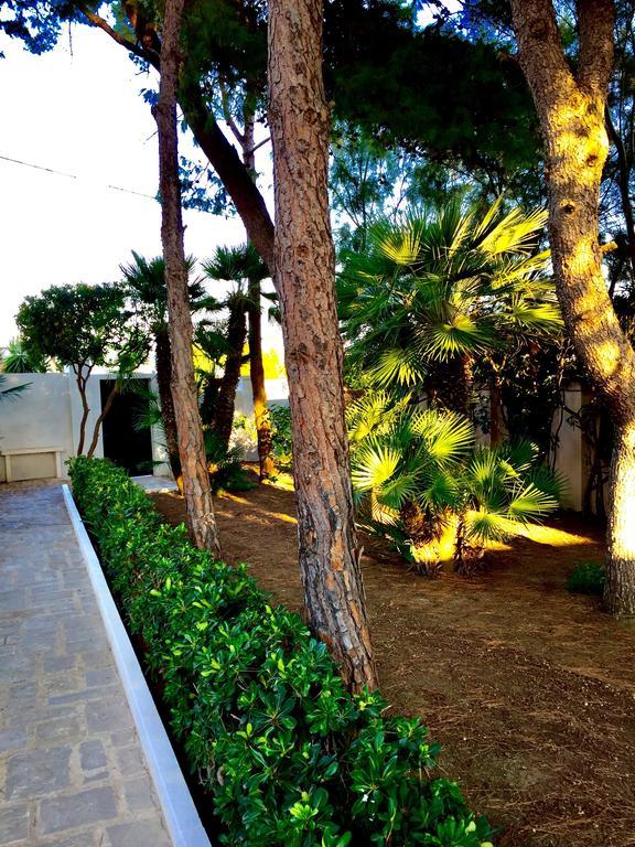 Le Due Pigne (Adults Only) Villa Taranto Kültér fotó