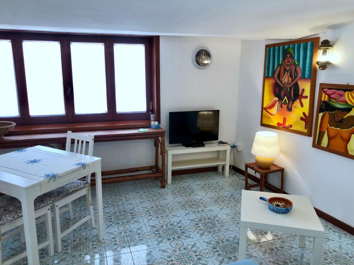 Le Due Pigne (Adults Only) Villa Taranto Kültér fotó