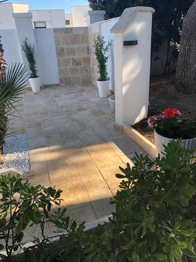 Le Due Pigne (Adults Only) Villa Taranto Kültér fotó